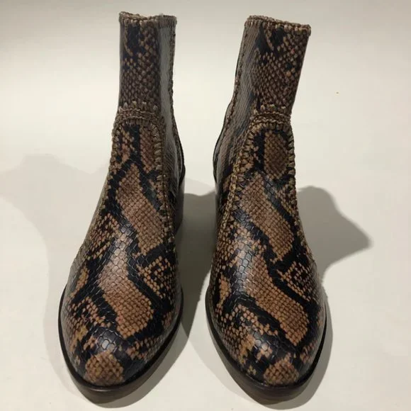 Chelsea & Violet Womens CV Lucy Ankle Zip Boot 6.5 - Picture 7 of 10